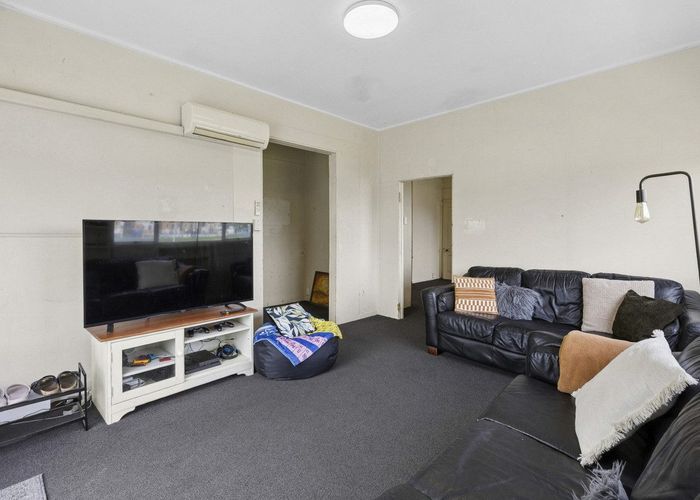  at 111 Harbour Terrace, North Dunedin, Dunedin, Otago