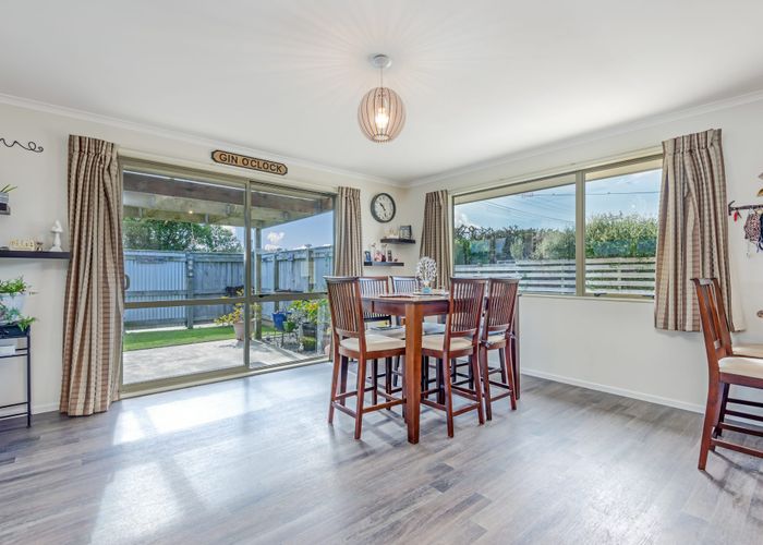  at 10 Seabury Avenue, Foxton Beach, Foxton
