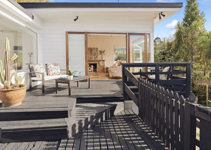  at 27 Hebron Road, Waiake, Auckland