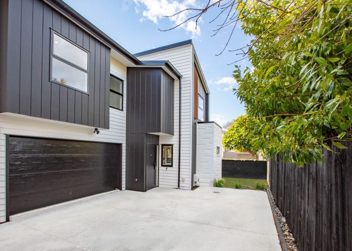  at 4/11 Comries Road, Chartwell, Hamilton, Waikato