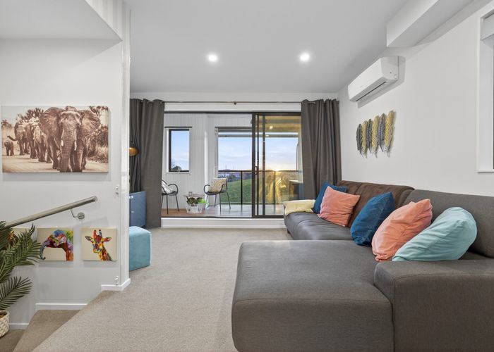  at 34 Carole Crescent, Pakuranga Heights, Manukau City, Auckland