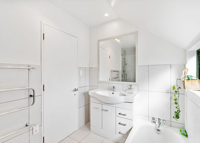  at 57 Spencer Street, Remuera, Auckland City, Auckland