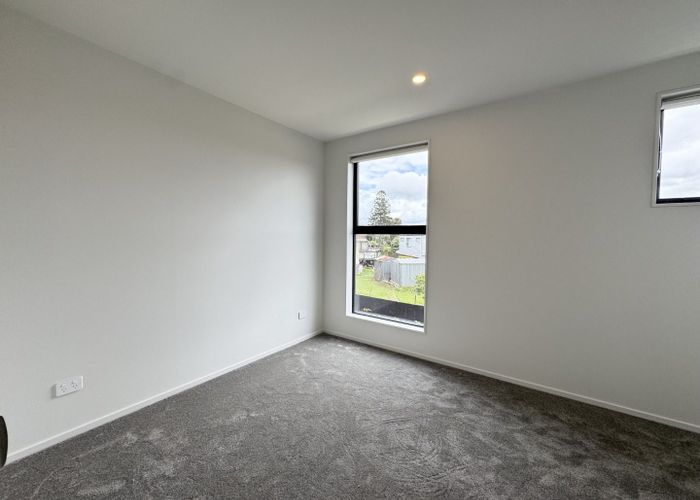  at 12/22 Cleland Crescent, Blockhouse Bay, Auckland City, Auckland
