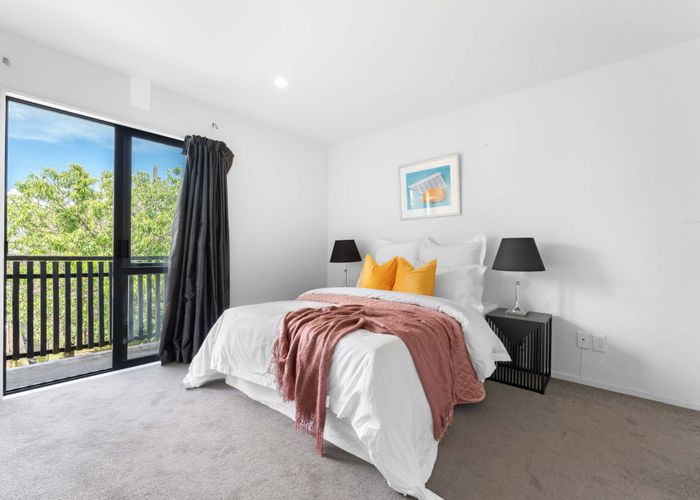  at 49 Rakich Place, Henderson, Waitakere City, Auckland