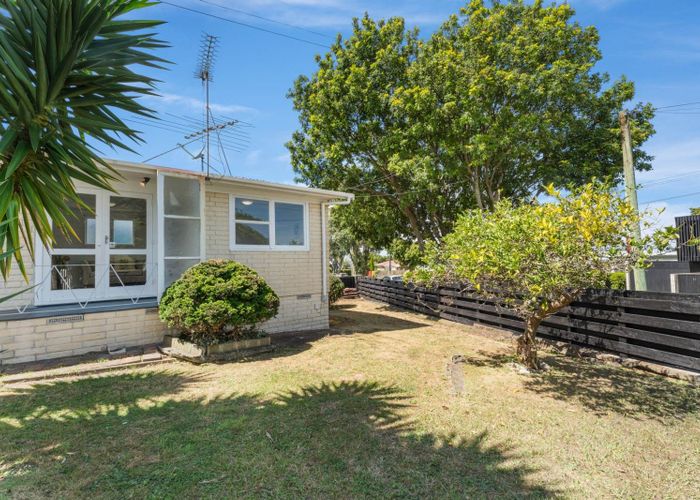  at 32 Hardington Street, Onehunga, Auckland City, Auckland