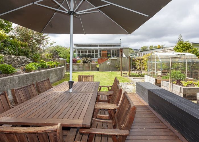  at 83 Glen Road, Raumati South, Paraparaumu