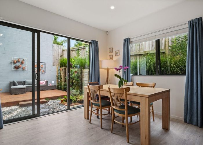  at 24C Castledine Crescent, Glen Innes, Auckland