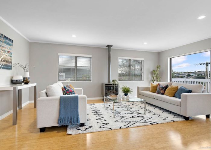  at 20 Corunna Road, Milford, Auckland