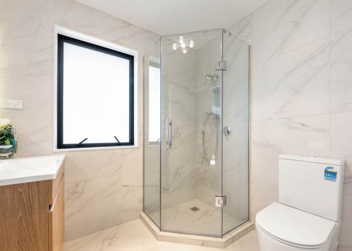  at 29 Harrington Road, Henderson, Waitakere City, Auckland