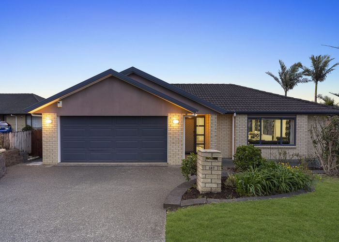  at 187 Sturges Road, Henderson, Waitakere City, Auckland