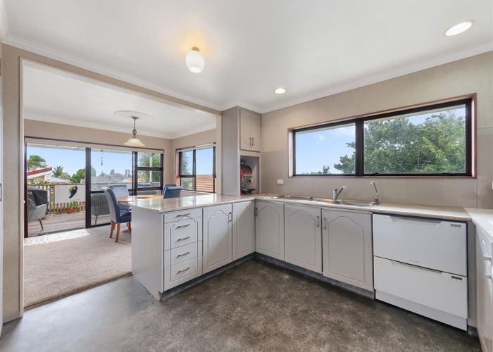  at 54C Oxford Street, Lansdowne, Masterton