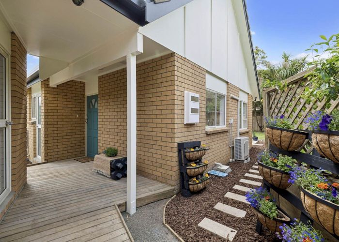  at 2/55 Moore Street, Howick, Manukau City, Auckland