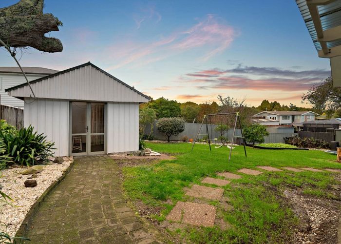  at 15A  Grande Vue Road, Hill Park, Manukau City, Auckland