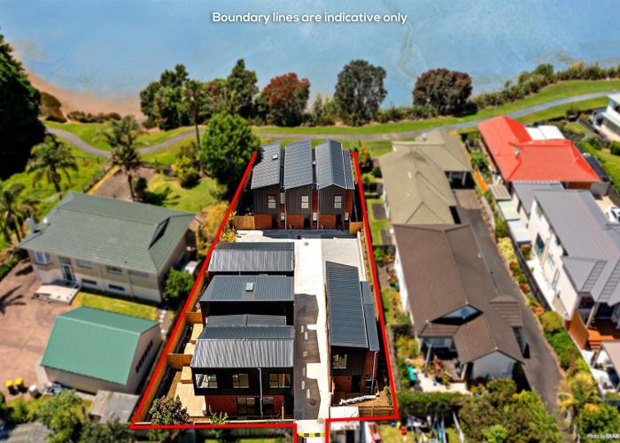 For sale 5/24 Carnoustie Drive, Wattle Downs, Manukau City, Auckland