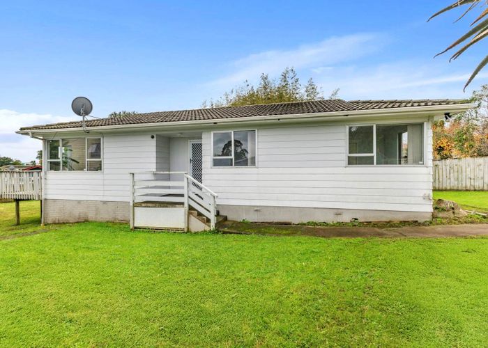  at 6 Yearsley Place, Manurewa, Manukau City, Auckland