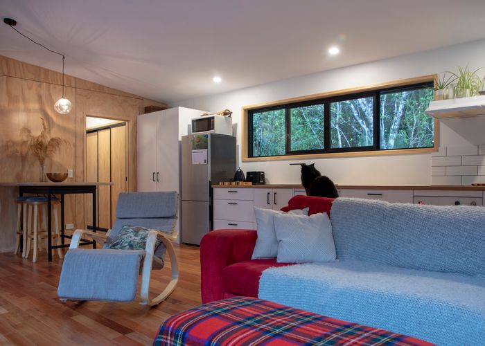  at 1 Jackson Place, Hokitika