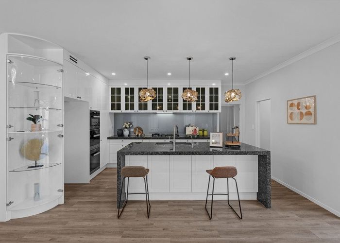  at 15 Hermes Road, Flat Bush, Manukau City, Auckland