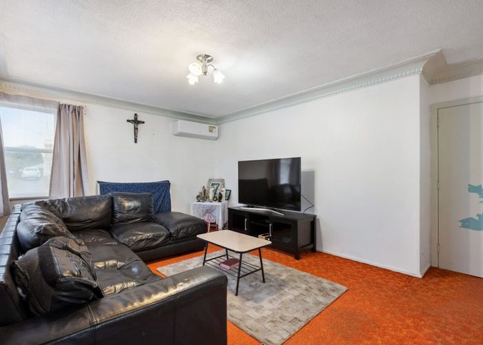  at 18 Sandra Avenue, Otara, Manukau City, Auckland