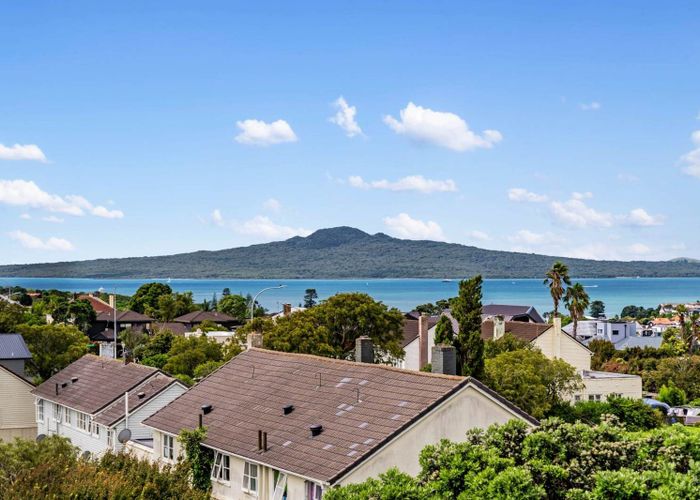  at 3/160 Kepa Road, Orakei, Auckland