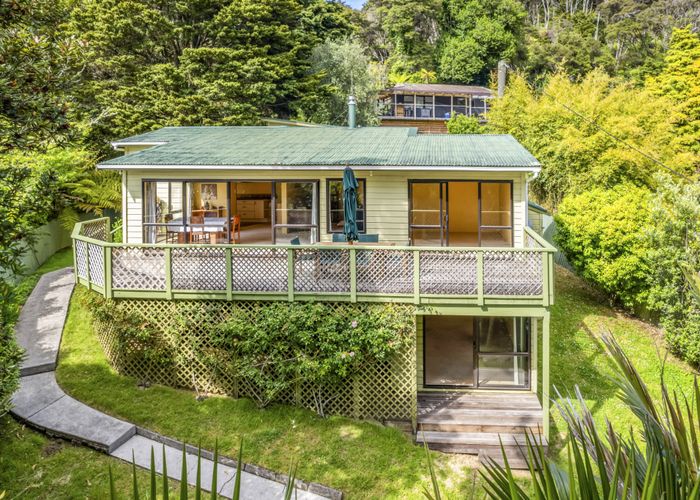  at 63 Western Road, Laingholm, Waitakere City, Auckland