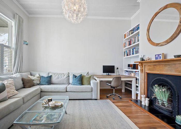  at 24 Roslyn Terrace, Devonport, North Shore City, Auckland