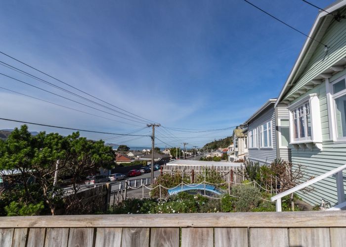  at 192 Sutherland Road, Lyall Bay, Wellington, Wellington