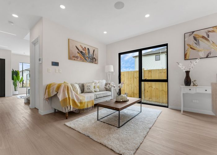  at 22 Black Shed Road, Flat Bush, Manukau City, Auckland