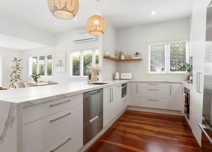  at 125 Shackleton Road, Mount Eden, Auckland