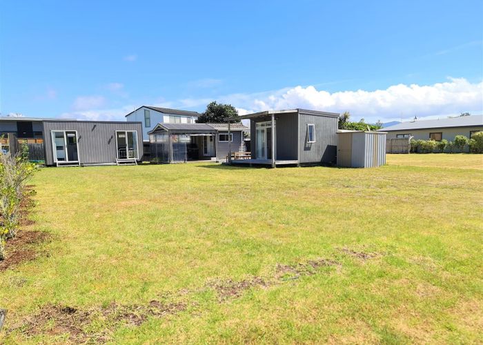  at 142 The Fairway, Matarangi