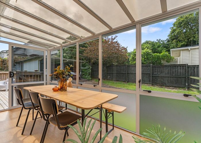  at 4/21 Woodside Road, Mount Eden, Auckland City, Auckland