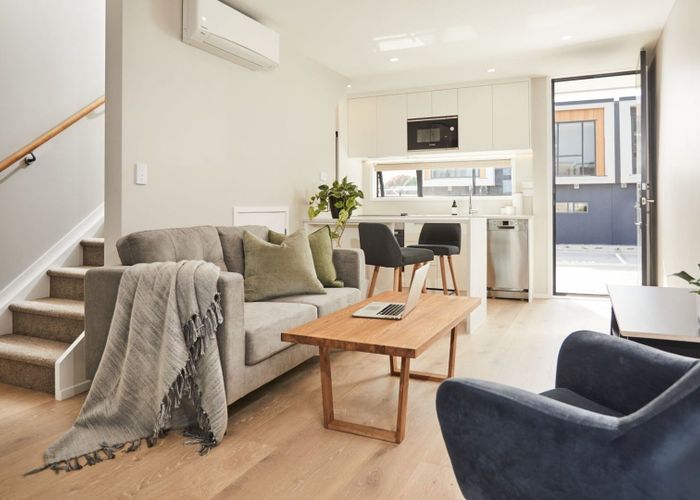  at 82 McKenzie Road, Mangere Bridge, Manukau City, Auckland