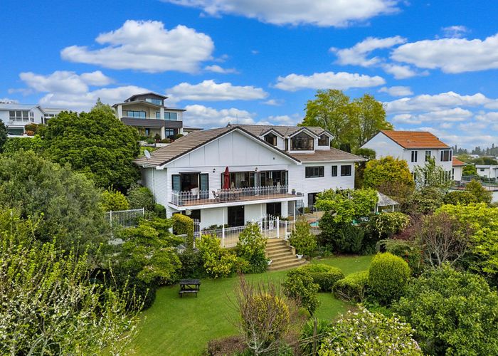  at 150 Lake Crescent, Hamilton Lake, Hamilton, Waikato