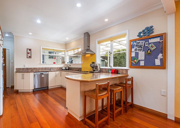  at 41 Saint Albans Avenue, Hokowhitu, Palmerston North, Manawatu / Whanganui