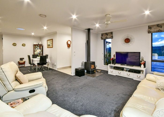  at 100 Helenslee Road, Pokeno