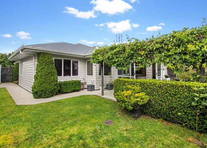  at 16 Poaka Avenue, Takanini, Papakura, Auckland