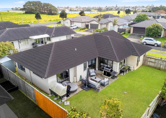  at 6 Disley Place, Wattle Downs, Manukau City, Auckland