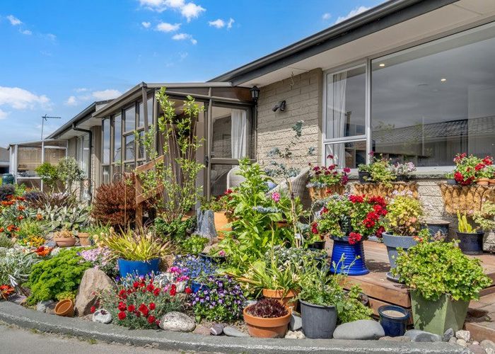  at 2/17 Edgeware Road, St. Albans, Christchurch City, Canterbury