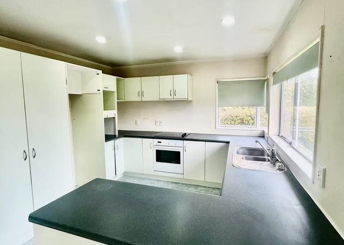  at 546 Don Buck Road, Westgate, Waitakere City, Auckland