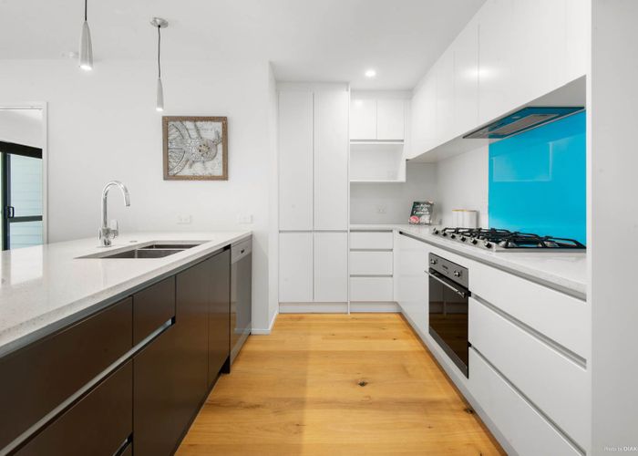  at 34A John Dee Crescent, Red Beach, Red Beach