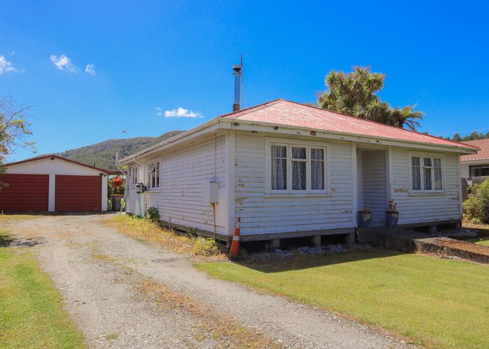  at 13 Ohau Street, Dobson, Greymouth