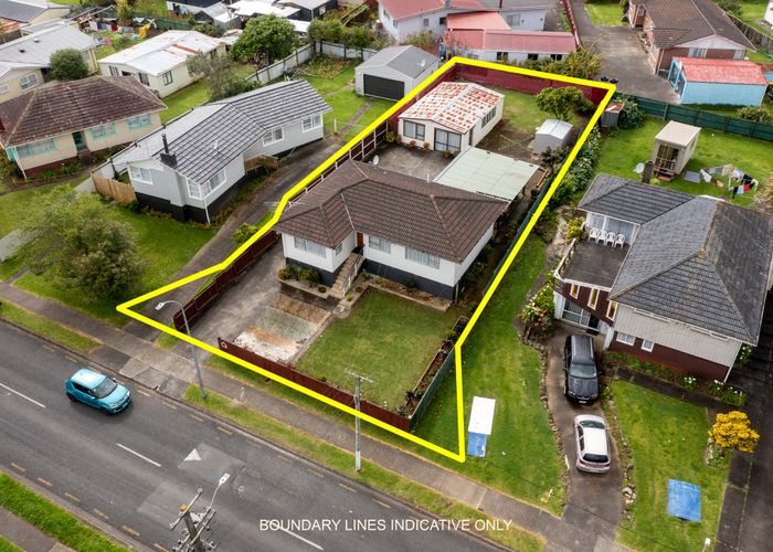  at 33A Ashley Avenue, Mangere East, Auckland