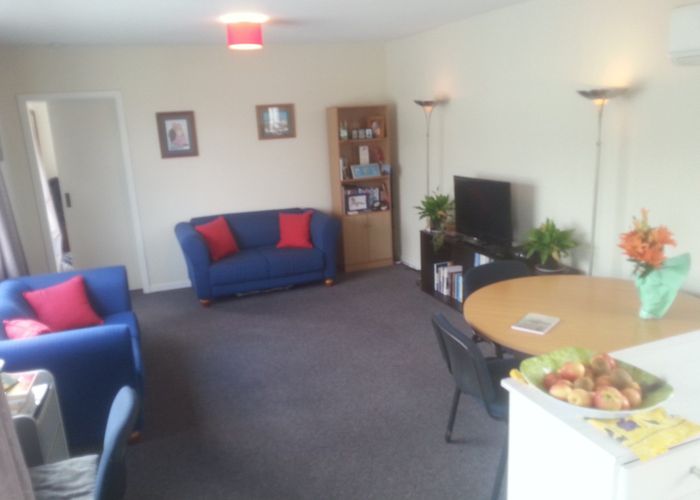  at 2/ 371 Hereford Street, Linwood, Christchurch City, Canterbury