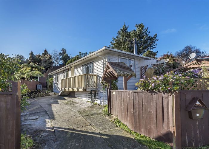  at 108 Arahura Crescent, Waitangirua, Porirua