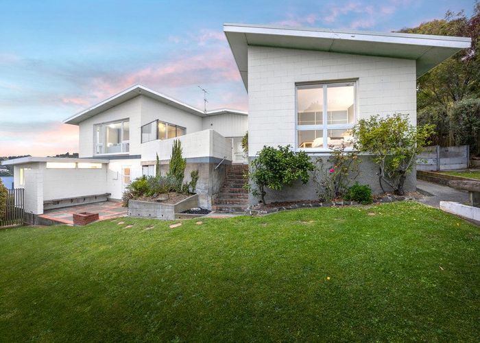  at 32 Kidson Terrace, Cashmere, Christchurch