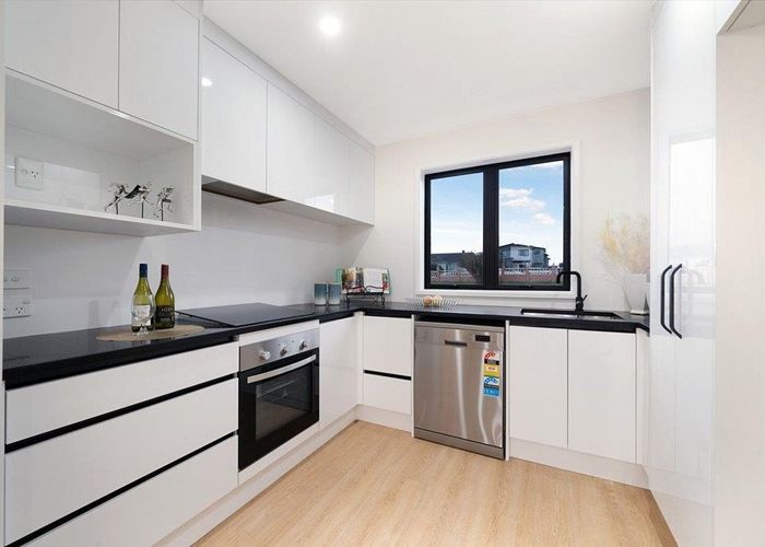  at 1 Waters Place, New Lynn, Waitakere City, Auckland