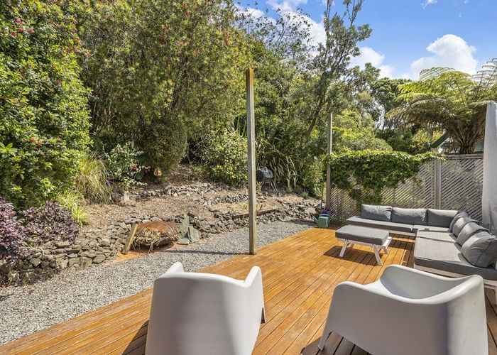  at 3/1 Mulberry Place, Glenfield, Auckland