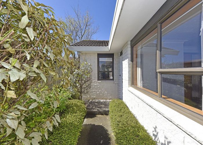  at 1/148 Main North Road, Papanui, Christchurch City, Canterbury