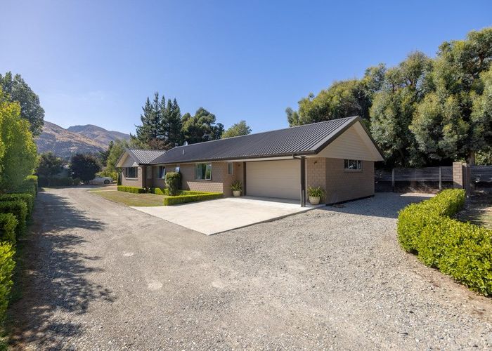  at 11 Long Grass Place, Wanaka