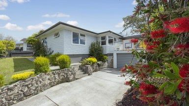  at 27 Sunvue Road, Glen Eden, Auckland