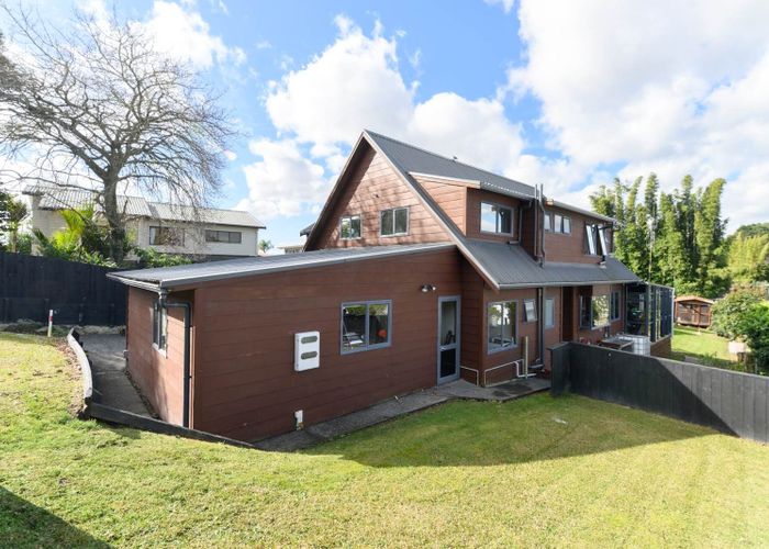  at 18B  Shetland Street, Glen Eden, Waitakere City, Auckland